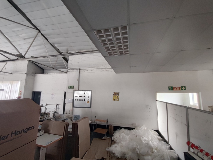 To Let Commercial Property for Rent in Maitland Western Cape
